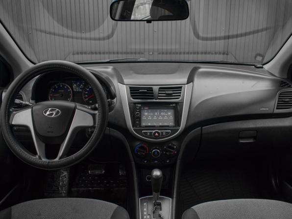 Hyundai Solaris I с пробегом 2014 года, цена 820 000 рублей, 219756 км, седан, Автокод Объявления
