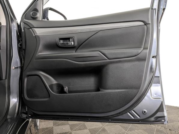Mitsubishi Outlander III Рестайлинг 3 с пробегом 2019 года, цена 2 850 000 рублей, 48759 км, внедорожник, Автокод Объявления
