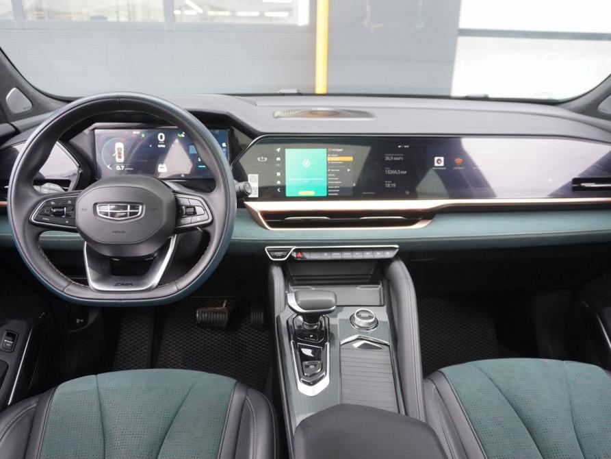 Geely Monjaro I Москва  - изображение 16
