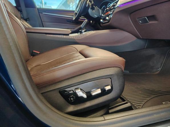 BMW 5 серии VII (G30/G31/G38) с пробегом 2018 года, цена 4 457 000 рублей, 131256 км, седан, Автокод Объявления