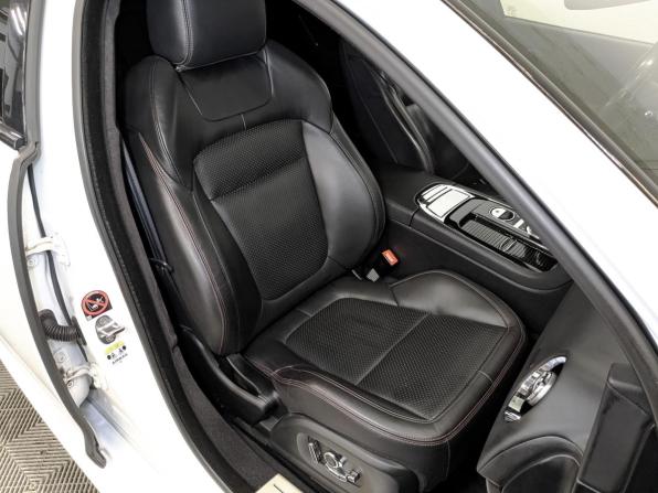 Jaguar XJ IV (X351) Рестайлинг с пробегом 2016 года, цена 3 590 000 рублей, 40122 км, седан, Автокод Объявления