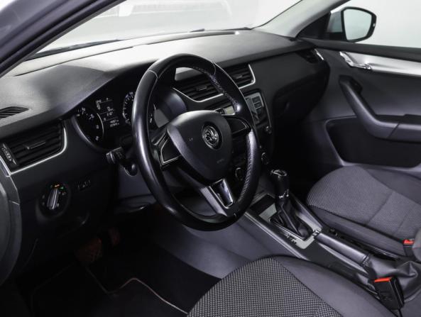 Skoda Octavia III (A7) с пробегом 2015 года, цена 1 390 000 рублей, 207849 км, лифтбек, Автокод Объявления