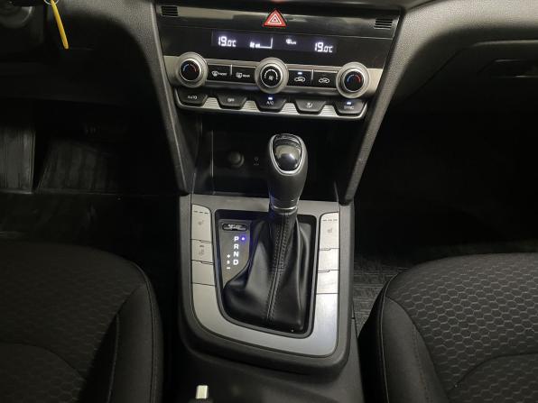Hyundai Elantra VI (AD) Рестайлинг с пробегом 2019 года, цена 1 549 000 рублей, 127970 км, седан, Автокод Объявления