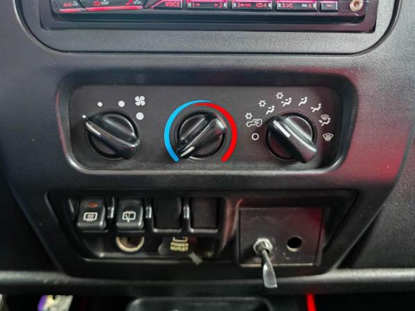 Jeep Wrangler II (TJ) с пробегом 2006 года, цена 1 595 000 рублей, 217000 км, внедорожник открытый, Автокод Объявления