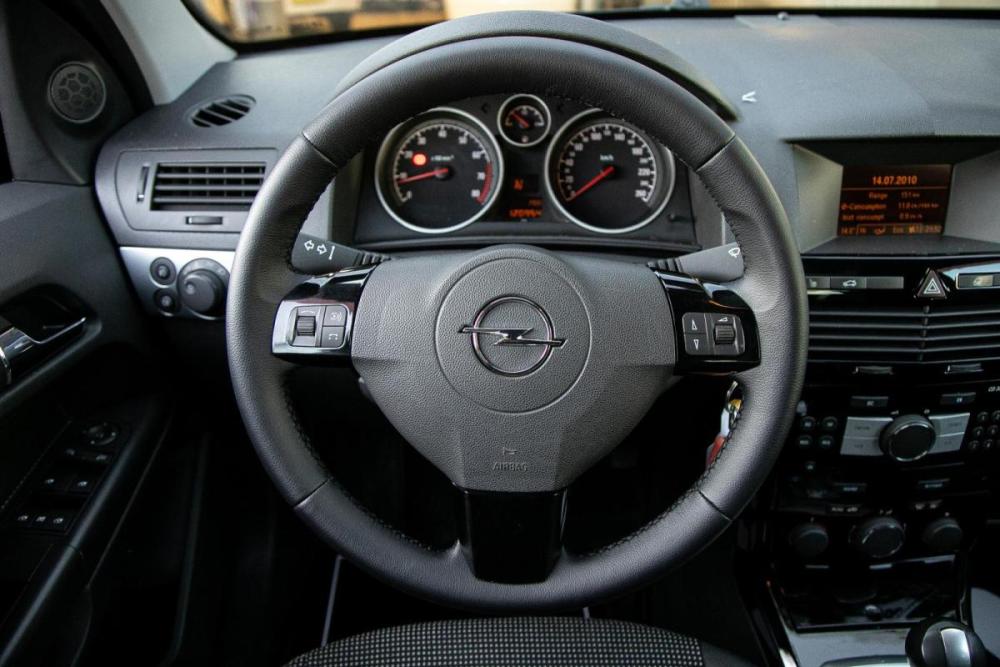 Opel Astra H Рестайлинг Иркутск  - изображение 15
