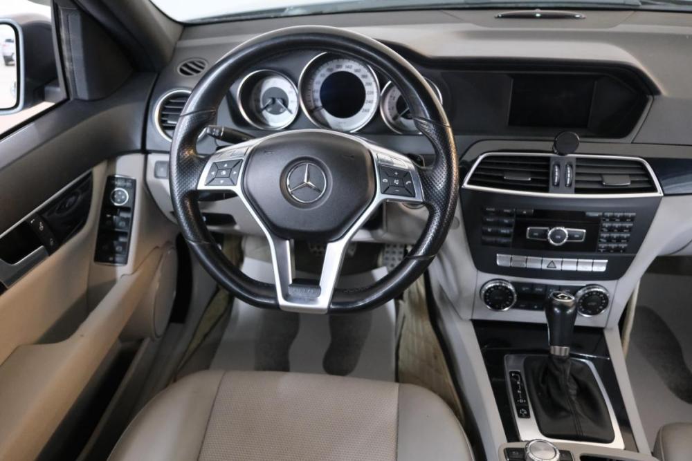 Mercedes-Benz C-Класс III (W204) Рестайлинг Омск  - изображение 13