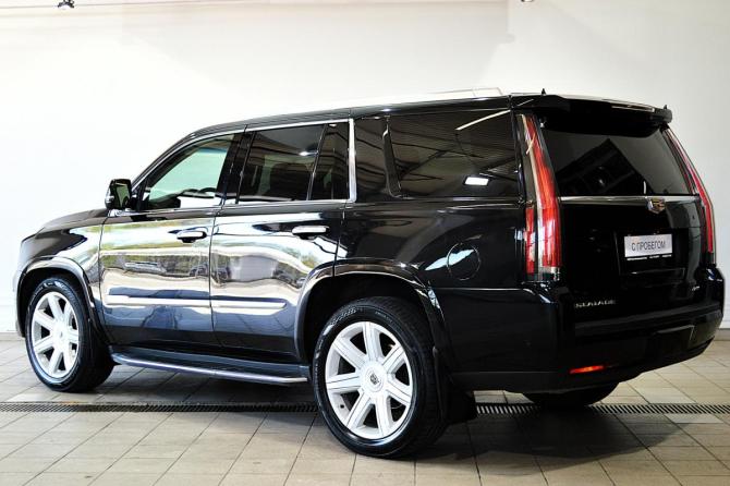 Cadillac Escalade IV с пробегом 2015 года, цена 2 575 000 рублей, 149000 км, внедорожник, Автокод Объявления
