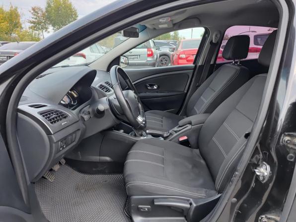 Renault Fluence I Рестайлинг с пробегом 2013 года, цена 680 000 рублей, 226226 км, седан, Автокод Объявления
