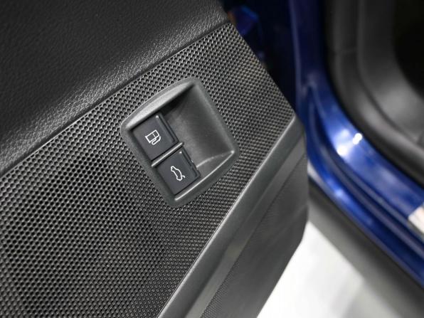 Volkswagen Passat B6 с пробегом 2006 года, цена 779 900 рублей, 170000 км, седан, Автокод Объявления
