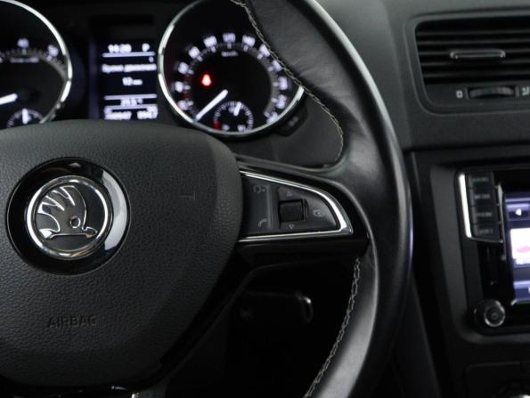Skoda Yeti I Рестайлинг с пробегом 2018 года, цена 1 349 046 рублей, 200947 км, внедорожник, Автокод Объявления