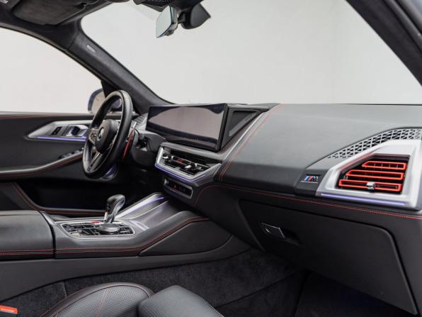 BMW XM с пробегом 2023 года, цена 28 400 000 рублей, 28397 км, внедорожник, Автокод Объявления