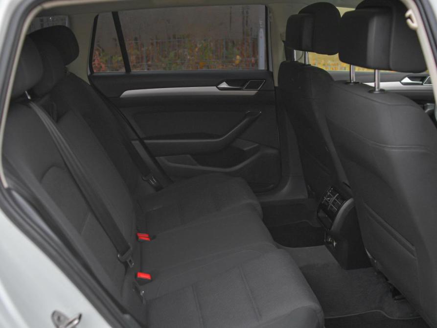 Volkswagen Passat B8 Санкт-Петербург  - изображение 14
