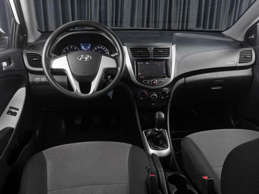 Hyundai Solaris I Тюмень  - изображение 6