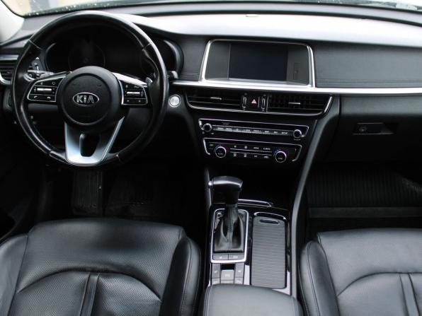 Kia Optima IV Рестайлинг с пробегом 2019 года, цена 2 079 000 рублей, 85455 км, седан, Автокод Объявления