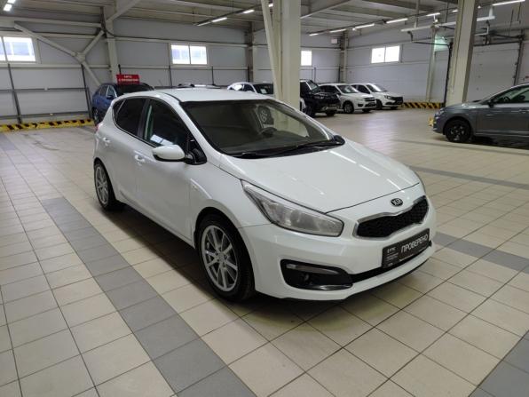Kia Ceed II Рестайлинг с пробегом 2016 года, цена 960 000 рублей, 148205 км, хэтчбек, Автокод Объявления