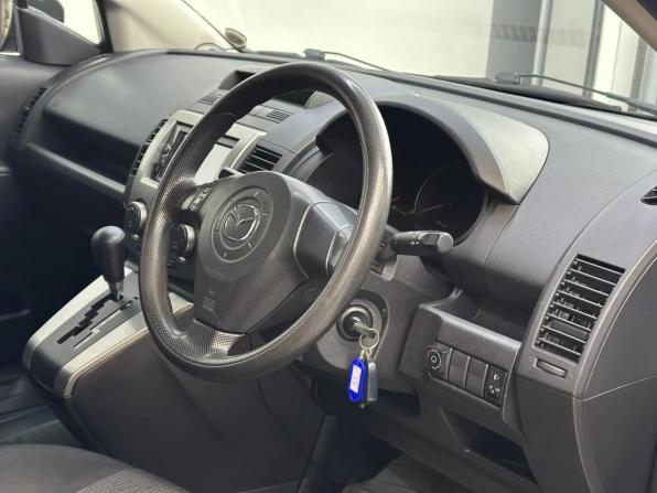 Mazda Premacy II (CR) Рестайлинг с пробегом 2008 года, цена 700 000 рублей, 202172 км, минивэн, Автокод Объявления