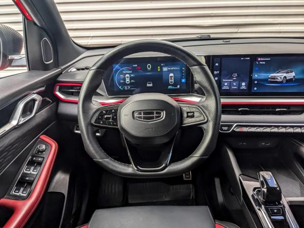 Geely Coolray I Рестайлинг с пробегом 2024 года, цена 2 170 000 рублей, 58903 км, внедорожник, Автокод Объявления