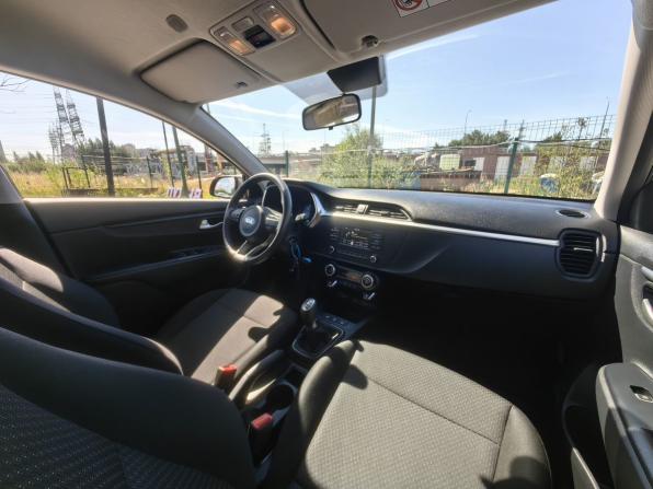 Kia Rio IV Рестайлинг с пробегом 2021 года, цена 1 959 000 рублей, 5407 км, хэтчбек, Автокод Объявления