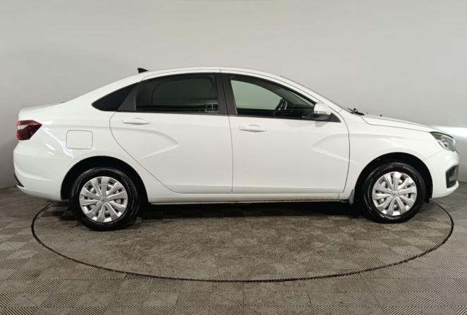 Lada (ВАЗ) Vesta I Рестайлинг (NG) с пробегом 2023 года, цена 1 140 000 рублей, 58275 км, седан, Автокод Объявления