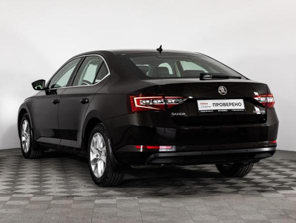Skoda Superb III с пробегом 2017 года, цена 2 199 000 рублей, 88858 км, лифтбек, Автокод Объявления