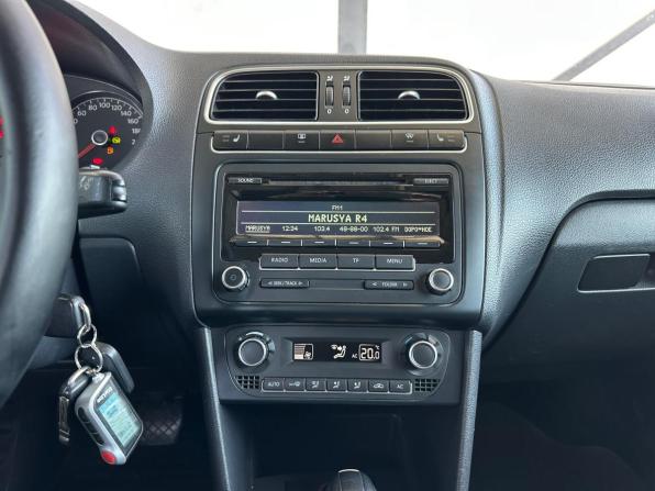 Volkswagen Polo V с пробегом 2012 года, цена 765 000 рублей, 178937 км, седан, Автокод Объявления