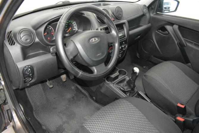Lada (ВАЗ) Granta I с пробегом 2018 года, цена 519 000 рублей, 100000 км, седан, Автокод Объявления