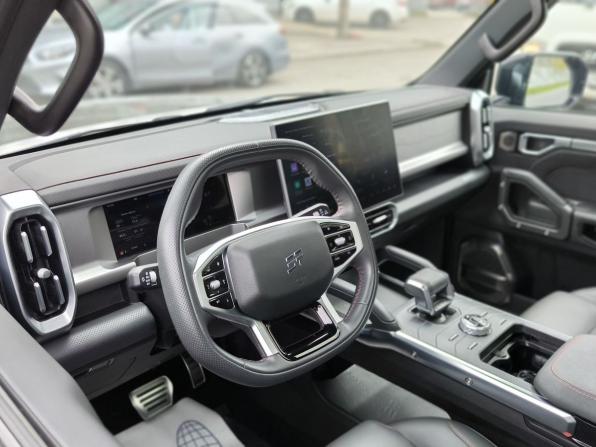 JETOUR T2 с пробегом 2024 года, цена 3 590 000 рублей, 30100 км, внедорожник, Автокод Объявления