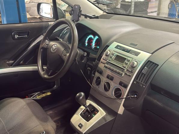 Toyota Corolla Verso I Рестайлинг с пробегом 2005 года, цена 525 000 рублей, 327331 км, компактвэн, Автокод Объявления