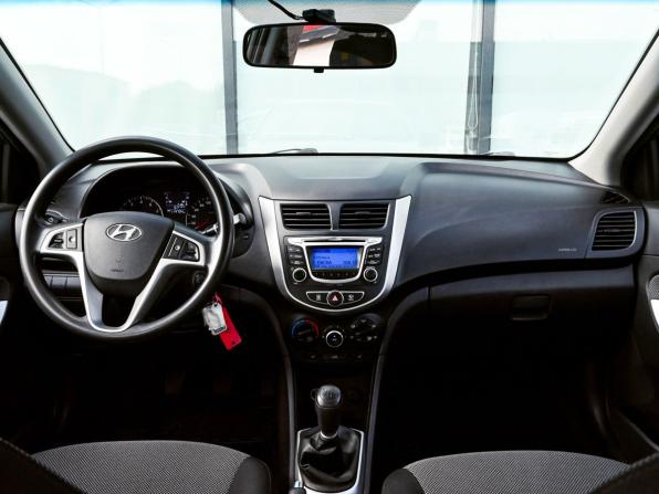 Hyundai Solaris I с пробегом 2014 года, цена 849 000 рублей, 114732 км, седан, Автокод Объявления
