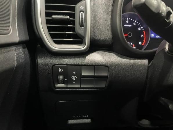 Kia Sportage IV Рестайлинг с пробегом 2021 года, цена 2 295 000 рублей, 107000 км, внедорожник, Автокод Объявления
