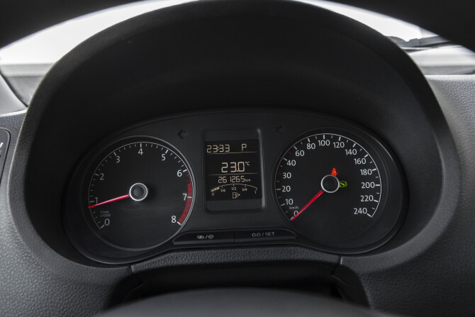 Volkswagen Polo V Рестайлинг с пробегом 2016 года, цена 753 400 рублей, 261164 км, седан, Автокод Объявления