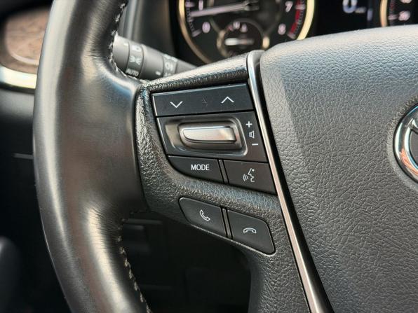 Toyota Alphard III Рестайлинг с пробегом 2018 года, цена 4 500 000 рублей, 148175 км, минивэн, Автокод Объявления