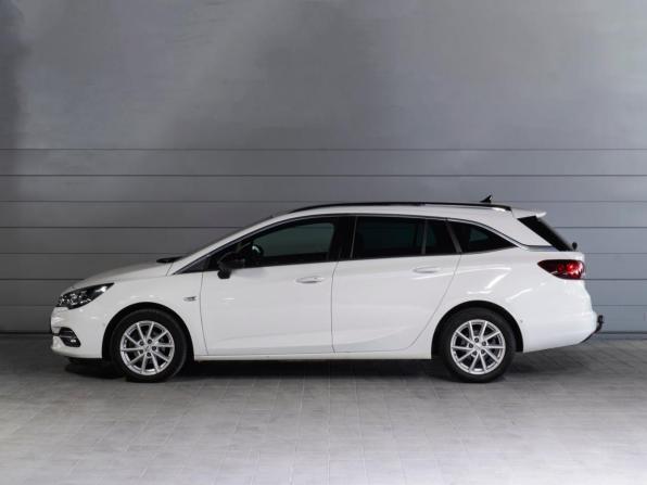 Opel Astra K Рестайлинг с пробегом 2021 года, цена 1 499 000 рублей, 133873 км, универсал, Автокод Объявления