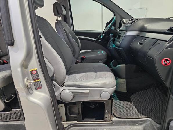 Mercedes-Benz Viano I (W639) Рестайлинг с пробегом 2011 года, цена 1 849 000 рублей, 295480 км, минивэн, Автокод Объявления
