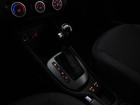 Kia Rio III Рестайлинг с пробегом 2015 года, цена 1 093 051 рубль, 126913 км, хэтчбек, Автокод Объявления
