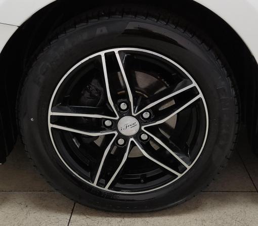 Mazda 3 III (BM) с пробегом 2013 года, цена 999 000 рублей, 175000 км, седан, Автокод Объявления