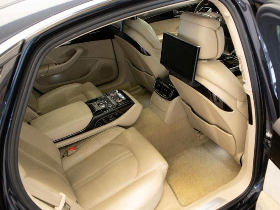 Audi A8 III (D4) Рестайлинг Москва  - изображение 29