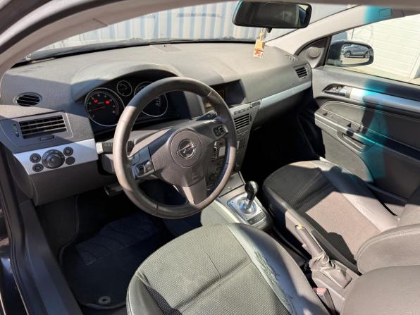 Opel Astra H Рестайлинг с пробегом 2006 года, цена 380 000 рублей, 226891 км, хэтчбек, Автокод Объявления
