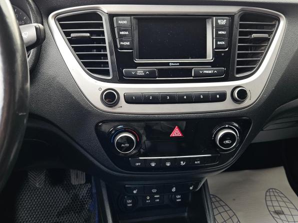 Hyundai Solaris II с пробегом 2018 года, цена 1 214 000 рублей, 108000 км, седан, Автокод Объявления