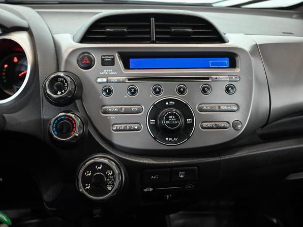 Honda Fit II с пробегом 2010 года, цена 890 000 рублей, 68861 км, хэтчбек, Автокод Объявления