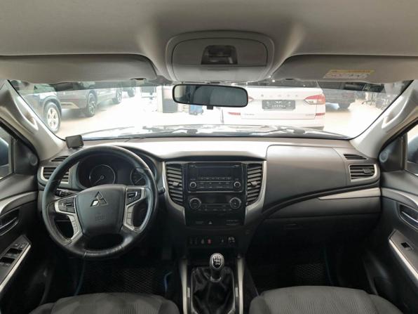 Mitsubishi Pajero Sport III с пробегом 2017 года, цена 2 350 000 рублей, 274810 км, внедорожник, Автокод Объявления