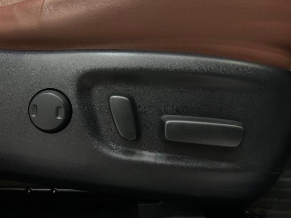 Toyota Harrier III (XU60) Рестайлинг с пробегом 2018 года, цена 2 950 000 рублей, 52167 км, внедорожник, Автокод Объявления