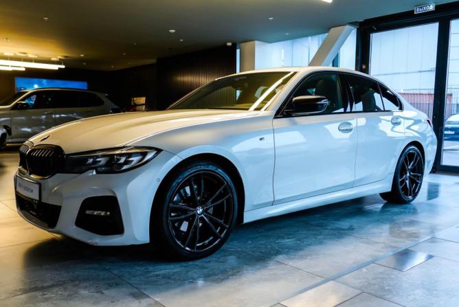 BMW 3 серии VII (G2x) с пробегом 2021 года, цена 4 500 000 рублей, 107795 км, седан, Автокод Объявления