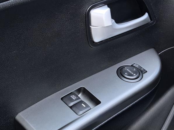 Kia Rio III Рестайлинг с пробегом 2015 года, цена 949 000 рублей, 142233 км, седан, Автокод Объявления