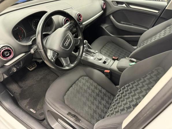 Audi A3 III (8V) с пробегом 2016 года, цена 1 614 630 рублей, 191593 км, седан, Автокод Объявления
