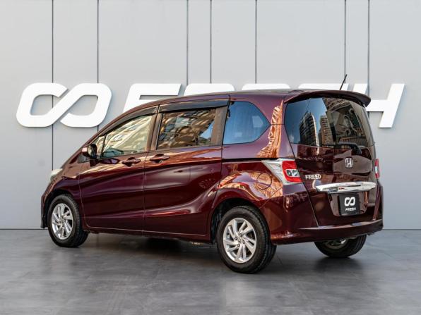 Honda Freed I Рестайлинг с пробегом 2014 года, цена 1 195 000 рублей, 154582 км, компактвэн, Автокод Объявления