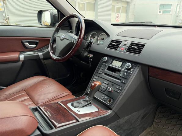 Volvo XC90 I Рестайлинг с пробегом 2014 года, цена 1 295 000 рублей, 338323 км, внедорожник, Автокод Объявления
