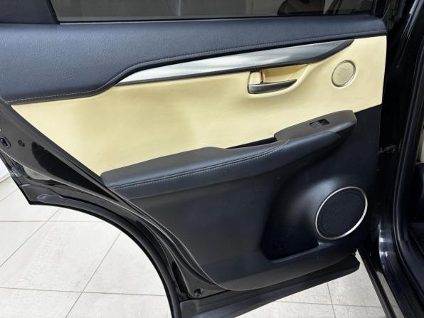 Lexus NX I с пробегом 2014 года, цена 2 500 000 рублей, 175971 км, внедорожник, Автокод Объявления