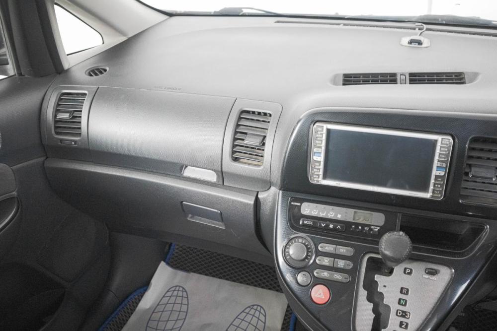 Toyota Wish I Кемерово  - изображение 14