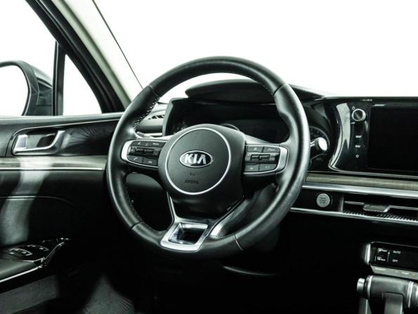 Kia K5 III с пробегом 2021 года, цена 2 485 000 рублей, 56851 км, седан, Автокод Объявления